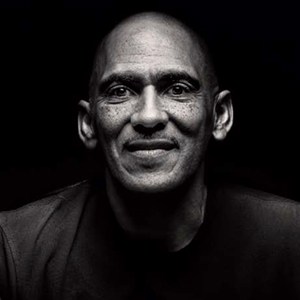 Tony Dungy to publish 'The Soul of a Team' with Tyndale Momentum in 2019 -  Rush To Press